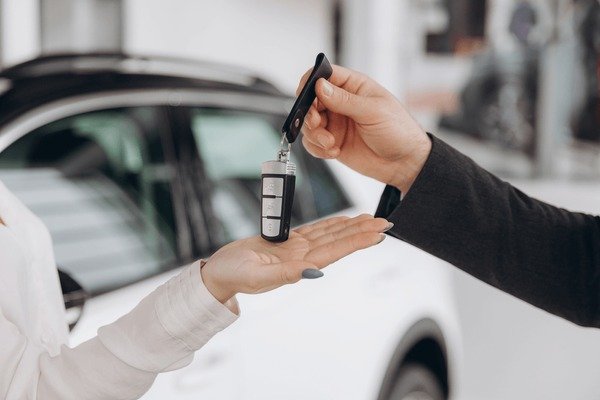 Chauffeur Driven Car Rental Services in India